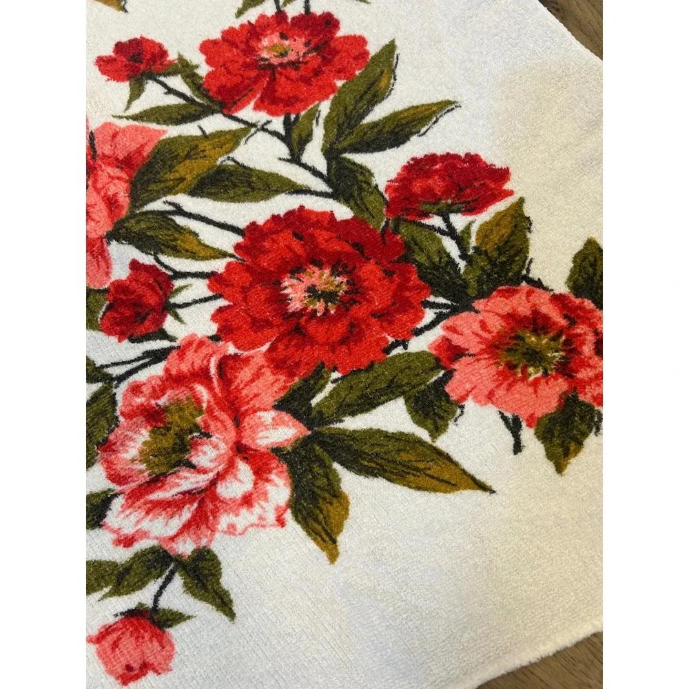 Vintage‎ Floral Terry Cloth Tablecloth Red Pink Peony Botanical Cotton 63x52